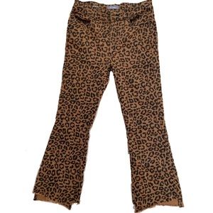 DL1961 Bridget Crop High Rise Bootcut- Cheetah Print